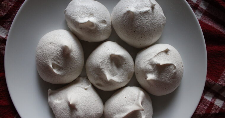 Vegan Meringue Cookies