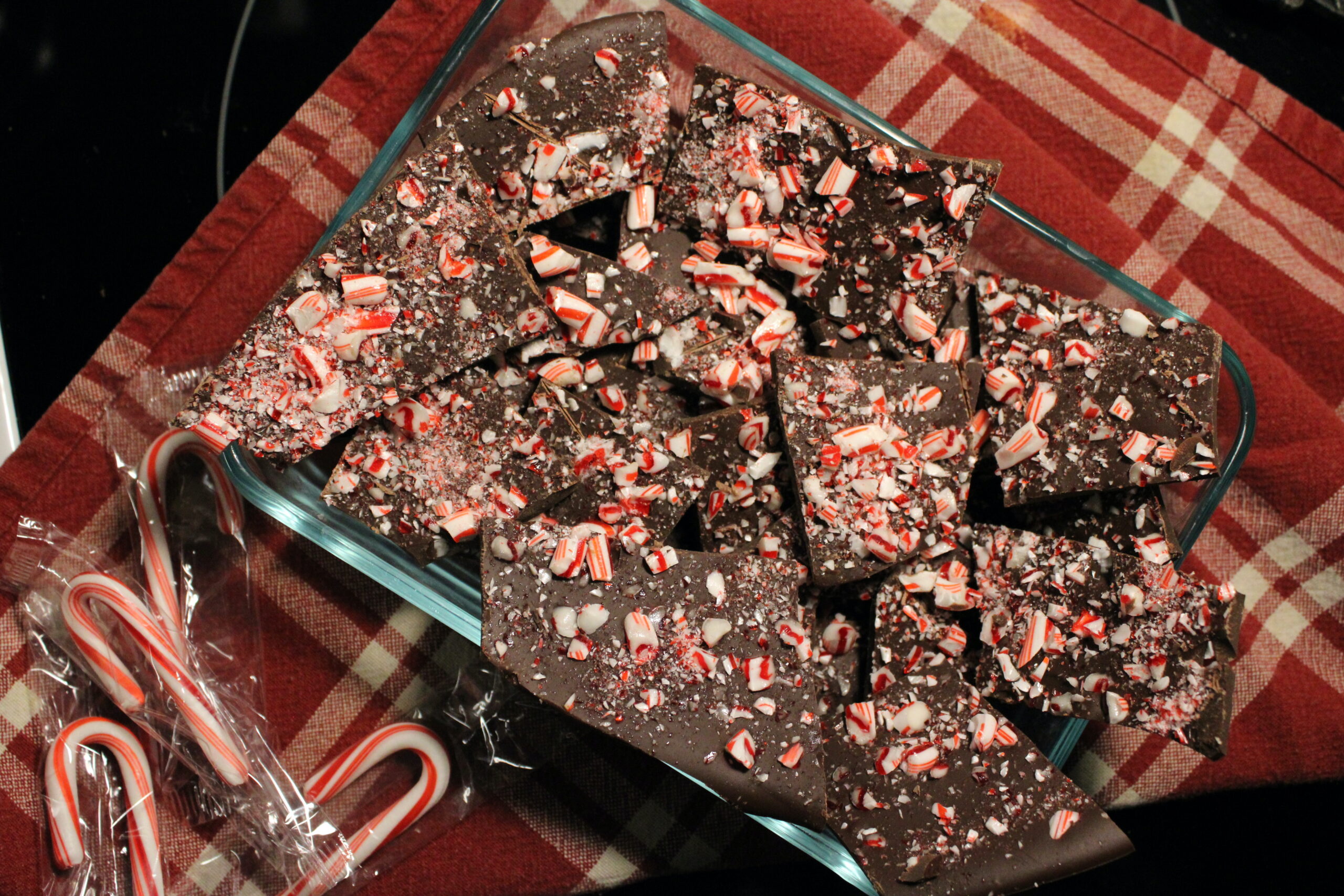 Vegan Chocolate Peppermint Bark