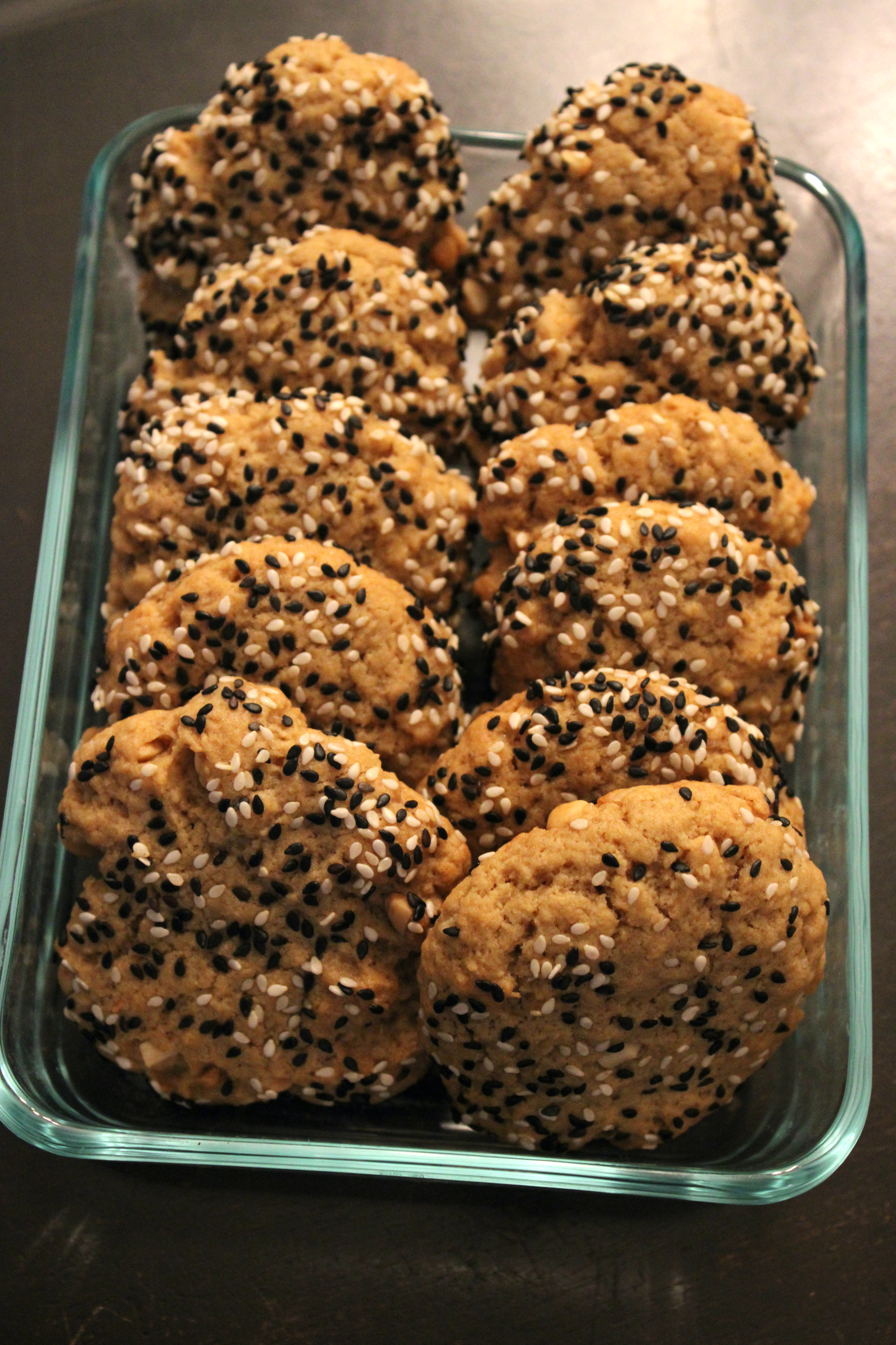 Peanut Sesame Ginger Cookies