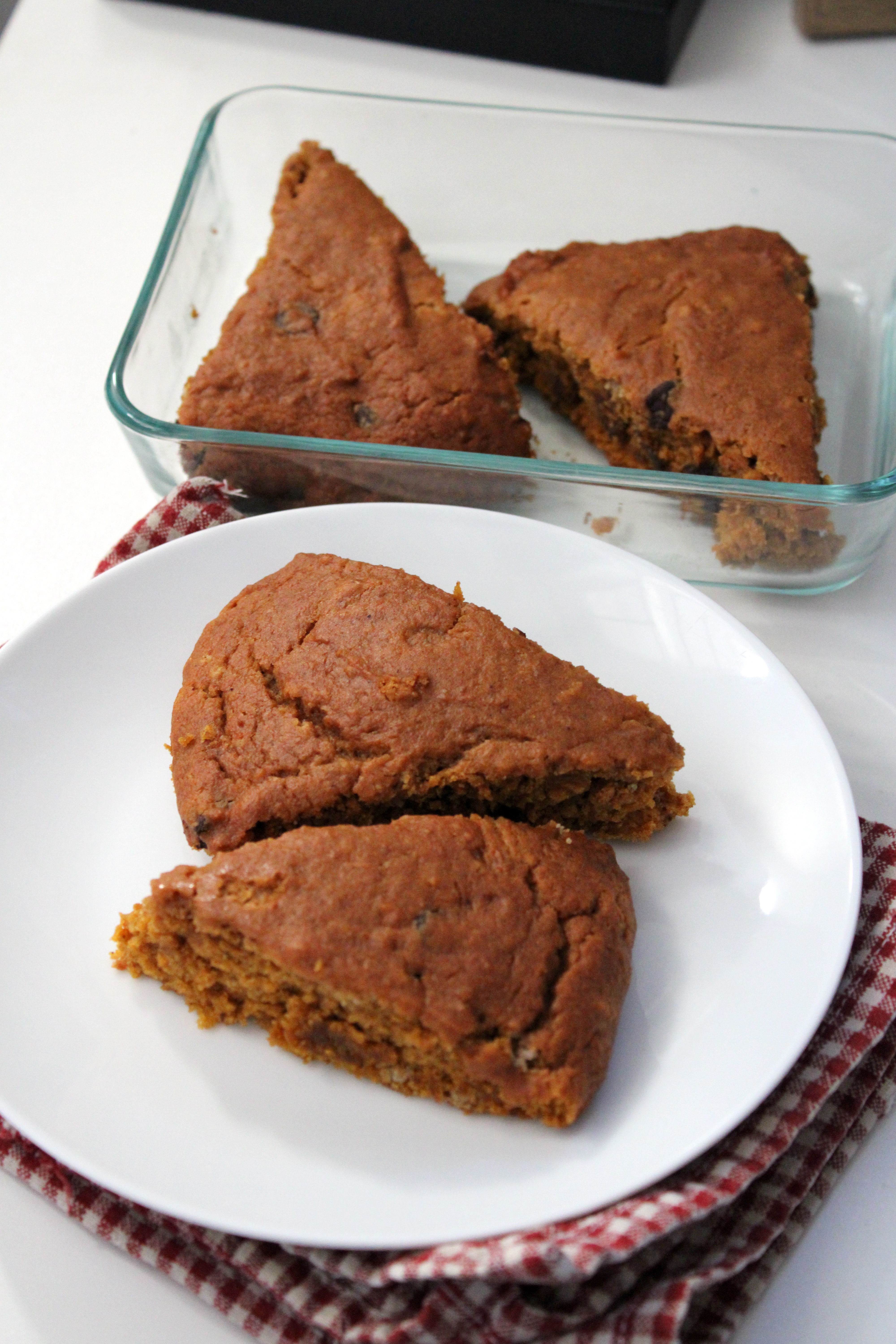 Pumpkin Chocolate Chip Scones